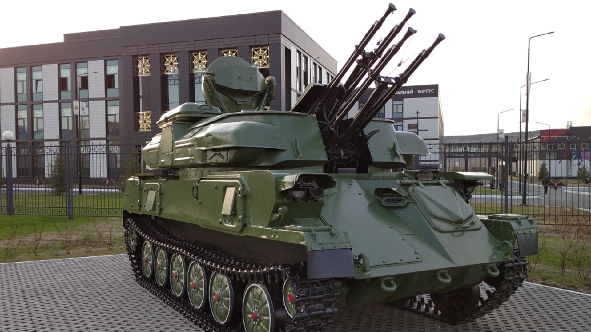 23 мм зенитная самоходная установка ЗСУ-23-4М-3